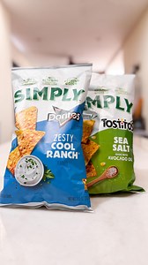 422K views · 557 reactions | #ad As parents, even the smallest day to day tasks can feel like a battle. But one battle that I’ve conquered recently is snack time, thanks to @simplybyfritolay. With flavors families already love and ingredients parents can feel good about, Simply is my go-to hack to #winthesnacktimebattle. Be sure to check out the brand including four new flavors on shelves nationwide or at the link in my bio and let me know what you think! | Life with Tanay | Facebook