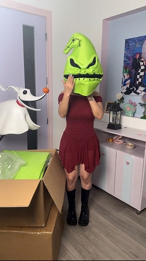787K views · 23K reactions | Voy a convertir mi casa en mi propio Disn3yl@ndAbriendo mi Oogie Boogie y Dr gigantes para mi decoracion de Halloween  #fblifestyle | Ileana Velazquez | Facebook