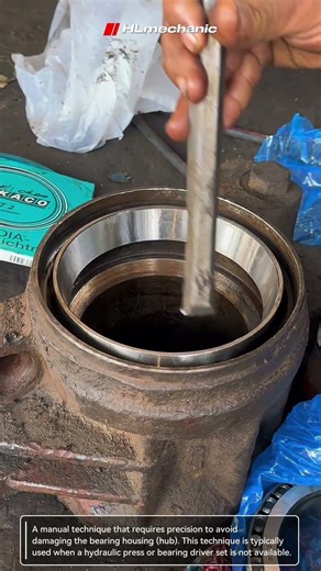 manual technique for installing the ring cup #installation #technical #mechanic #repair