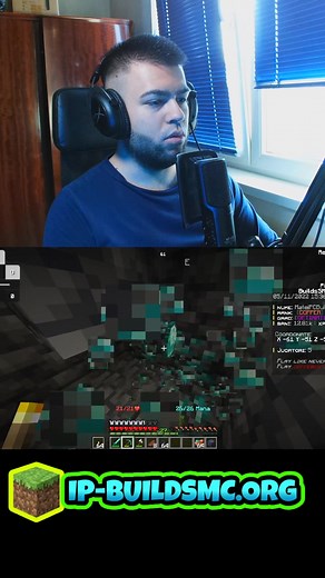 Exploring Minecraft Gameplay with Real-Time Commentary