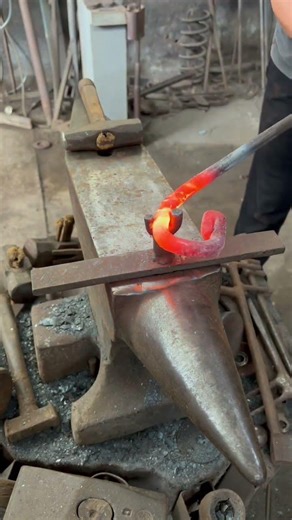 FORGING Wrought Iron Ornaments .