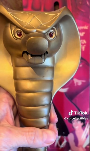 What a classic! Soooo cool! #aladdin #90stoys #90snostalgia #disneytoys #jafar #retrotoys #90stoys #backintheday