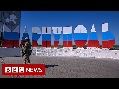 Ukrainian family describes life under Russian occupation - BBC News
