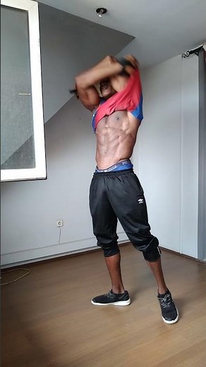 Hot and ready for the show | muscle show | Halloween | Mike Odion | African Natural Bodybuilder pose