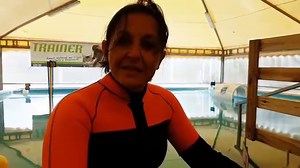 AGILITY IN ACQUA Si chiama Free Style lo sport che permette di giocare e divertirsi in acqua con il proprio cane, sviluppando la muscolatura senza affaticare le articolazioni e soprattutto creando una perfetta intesa tra cane e proprietario. Venite provarlo con gli Istruttori della Scuola Italiana Cani Salvataggio !!! | SICS Scuola Italiana Cani Salvataggio-Tirreno