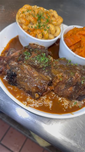 1.3K views · 109 reactions | #tomuchsauce #smellys For reservations @opentable Walk ins are welcome | Smellys Authentic Creole and Soulfood Catering | Facebook