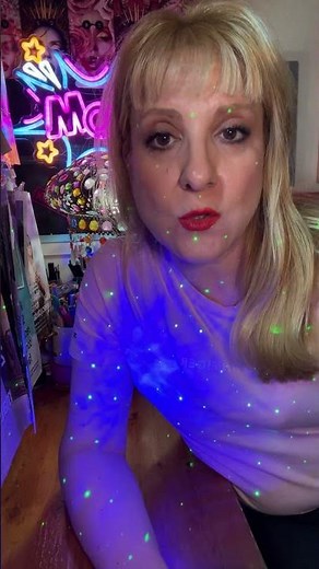 I DELETED THE LIVE DUE TO CONNECTION PROBLEMS. I'LL MAKE IT LONGER TOMORROW. SORRY FOR ANY INCONV...