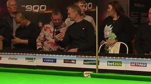 🔵❌ Fine margins! A thriller between Tony Drago and Brendan O'Donoghue comes to an end! It will be O'Donoghue 🆚 Bond for a place in tonight's £1,500 decider! Watch #The900 live on SportyStuffTV | Snooker Legends