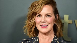 Elizabeth Perkins Reveals She Would Be Open to Major Role in 'Weeds' Sequel Series in Development