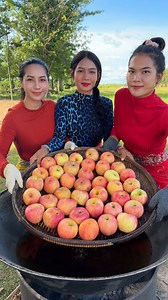 5.4M views · 50K reactions | How to crispy apple fruit and make cake recipe | Oh Food | Facebook