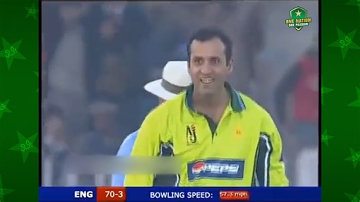 Happy birthday Arshad Khan 🎂 The off-spinner featured in 67 matches for Pakistan, taking 88 wickets. In 187 first-class matches, he captured 601 wickets. He serves as coach in domestic cricket. | Pakistan Cricket Team