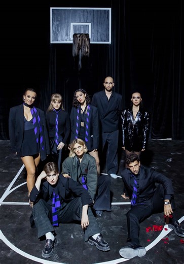 Adams Family, brought to life by Bizarre. One hell of a Halloween party. Concept & creative production: @bizarre_creative Planning & Decor: @lillo.events Stage & light design: @dan.maneshin.team Tech & light production: @rixu_creative_studio