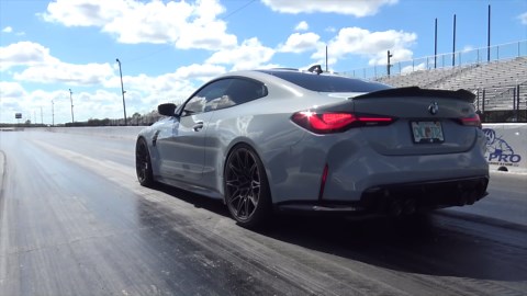 BMW M4 vs BMW M5 Quarter Mile Drag Race