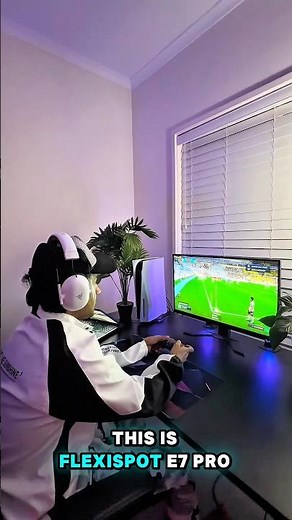 This is my new Gaming Setup with FlexiSpot E7 Pro Desk