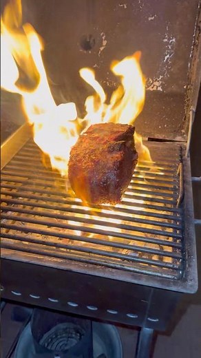 Angus steak BBQ to perfection! Flame grilled! #BBQ #Angus #BlackAngus #Steak