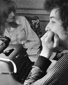I can't thank you enough for listening to my cover of Bob Dylan's beautiful song 'It's All Over Now, Baby Blue', which has reached 10 million streams. Thank you all so much. All my love, Marianne | Marianne Faithfull