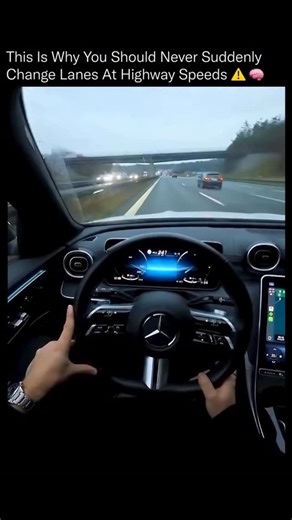 Ms_mindse_x on Instagram: "At 120 km/h, your brain is already several car lengths behind reality before you even finish turning the wheel. 🚗💥 When a vehicle suddenly changes lanes at high speed, reaction time, blind spots, and closing speed compound instantly. Even a one-second delay means traveling 30–35 meters before any corrective action begins. That’s why abrupt lane changes often trigger chain-reaction braking, loss of control, or multi-car collisions. Safe highway driving isn’t about ref