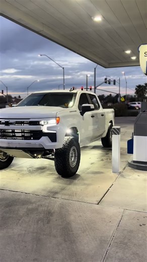 Enhance Your Prerunner Truck with Rock Lights