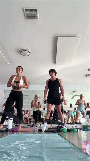 Men vs. Pilates 😅😂 get your popcorn 🍿 #hotpilates #hotpilatesinstructor #pilatesgirl #sweatitout #men