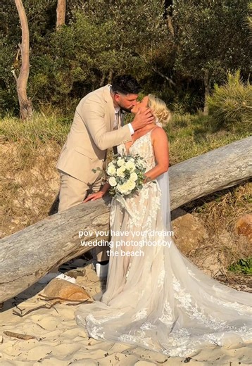 Dream Beach Wedding Photoshoot Ideas