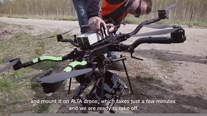 Essa é o sistema de Cablecam mais rápido que você verá hoje. 👀 ➡ 200 metros de cabo de aço ➡ Câmera RED Epic ➡ MOVI M15 ➡ Mais de 60km/h Source:www.facebook.com/camlstudio Please follow: Cam-L Studio | Paranormal.Plus