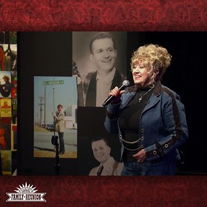 Celebrating Bill Anderson's 50th year in Country Music, Mary Lou Turner sings, "Once a Day." For more FULL VIDEOS, go to https://sbee.link/vwj8gext36 #music #billanderson #countrymusic #realcountrymusic #countrysfamilyreunion #songwriter #singer #singersongwriter | Country's Family Reunion