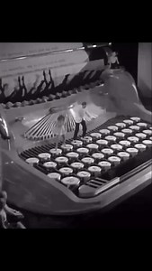 Muy buenas noches con Ruby Keeler y Lee Dixon en la película 'Ready, Willing, and Able (1937) | Felipe Pigna (Página Oficial)