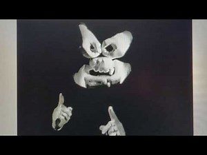 Nickelodeon presents: A show of hands!