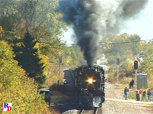 16K views · 1K reactions | The Milwaukee Road No. 261 leads an excursion from Minneapolis/St. Paul to La Crescent, Minnesota and return. From the Pentrex show "Extreme Steam 2" https://rfd.video/ExtremeSteam2 | Steam Giants | Facebook