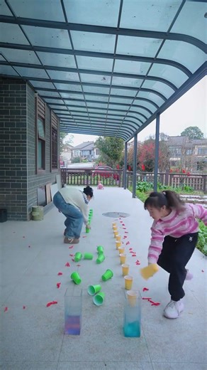 Incredible Balloon Popping Challenge: Family Fun