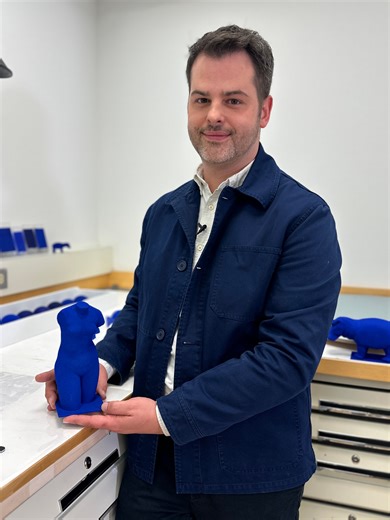 Exploring Yves Klein’s Blue Venus Sculpture Conservation