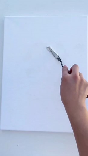 In 17 seconds we will create a flower. ⁣⁣⠀⁣⁣⠀ ⁣⁣⠀⁣⁣⠀ Or no one would watch the videos in real time, in fact, this work was created in 20 minutes, without interruption. Rather a sketch or a blank, because there will be further transformations. Size 30x40 cm. ⠀⁣⁣⠀⁣⁣⠀ ⁣⁣⠀⁣⁣⠀ During editing, I remove all unnecessary moments, unevenness, ugly turns of the hand, downtime. I leave only aesthetics and elegant lines that capture attention. ⁣⁣⠀⁣⁣⠀ ⁣⁣Would you be insterested in I showed you step by step fr