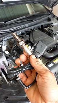 What are the symptoms of a faulty lambda sensor?