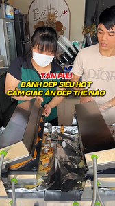2.1M views · 19K reactions | Ghé qua Tân Phú Ăn Bánh Dép nè cả nhà ơi hot lắm luôn nè | Tính Tung Tăng | Facebook