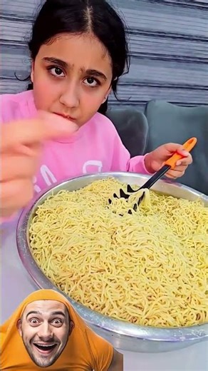 أكبر اندومي😂#دويتو #funny #ضحك #كوميديات #ترند #شلتنا #اعتني #السعودية #العراق #سوريا #لايك_اشتراك