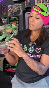 Freeing Raphael from packaging and reacting to size and weight