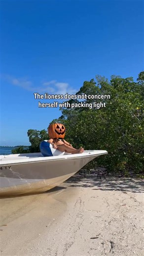 Packing light? Never heard of it.🙂‍↔️ Bring your boat on your next Florida Keys getaway and dock, relax, and explore Key West at Boyd’s Key West Campground☀️ With spacious docks for your boat, easy access to the island, and all the amenities you need- your Key West adventure starts the moment you arrive. Whether you’re here to chase sunsets, enjoy tropical waters, or celebrate Halloween in the Keys, Boyd’s is the perfect home base for freedom, fun, and unforgettable memories! 🚤 #BoydsKeyWestCa