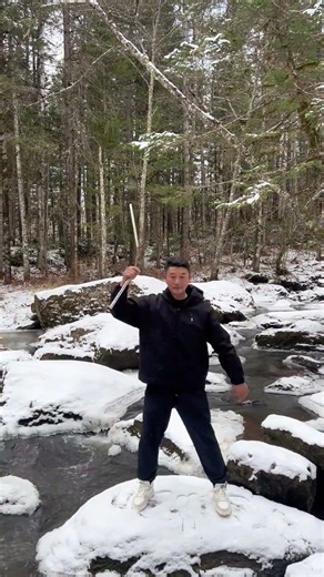 Basic Nunchaku Teaching! Learn to Be as Cool as Me! #kungfu#nunchaku #双截棍 #功夫