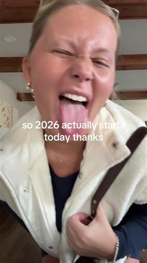 Jenna Scheuerlein (@jennascheuer)’s videos with nicki new year resolution - whoisonika