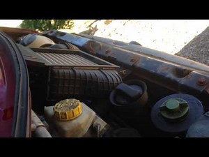 Volkswagen Transporter T4 2.5 TDI 5 cylinder engine start up + rev sound
