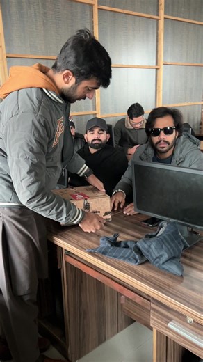 Quantum baloch ka quantum laptop 💻 || #minivlog #minivlogs #fyp