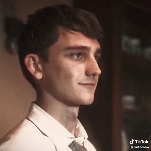 Lockwood and Co: Chemistry Scenes with Anthony Lockwood