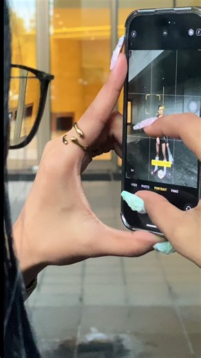 📍Comfortable poses edgy fashion outfit style idea 📸💕#photography #poses #fashionista #coolgirl #coolgirl #outfits #ootd #fashiontiktok #fyp #streetwear #photoshootidea