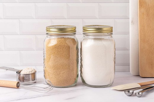 How to Substitute Brown Sugar for White Sugar in Baking Recipes