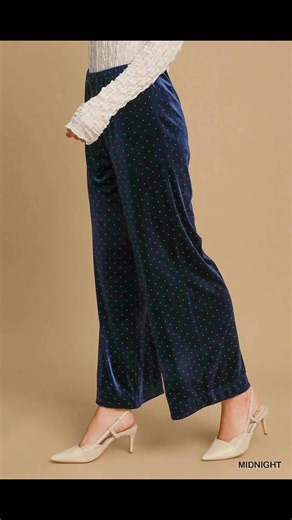 We’ve still got some cute ones! Everyone needs a rich velvet top, tunic or dress for the holidays! These gorgeous velvets are just a some of Umgee’s beauties that will be on sale Saturday for only $19.98! It’s the perfect time to pick one up for your holiday parties! | Hammer's Scottsboro, Alabama