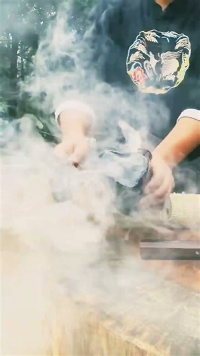 This Knife is a TOTAL BEAST in Cutting Tests!#knifeskills#cuttingskills#cleaverblade#tranding#shorts