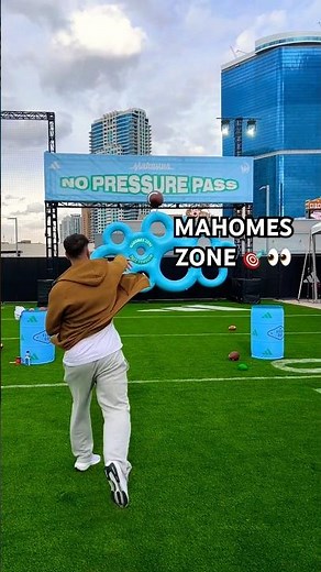 COULD YOU HIT THIS TARGET? 🎯🏈 #qb #football