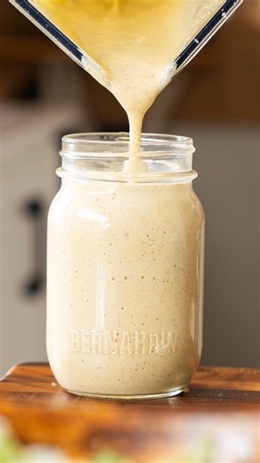 Alright, let’s talk about Caesar salad dressing. You know it, you love it—but once you make this homemade version? Game over. This Caesar dressing recipe is creamy, punchy, rich, and versatile. Whether you’re tossing it into a classic Caesar salad, spooning it into wraps, or using it as a sandwich spread, this one hits every note. I’ve made dozens of homemade Caesar dressings over the years—some with raw egg yolks, some with mayo, some with a questionable amount of garlic. But this one? This is