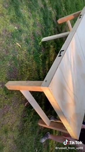 Foldable Beer Die Table Designs