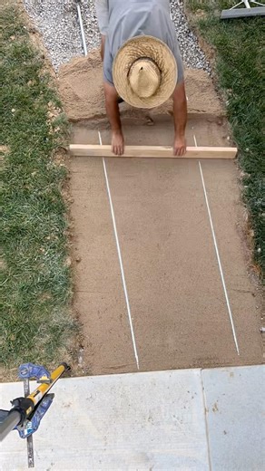 Setting Pavers in Sand